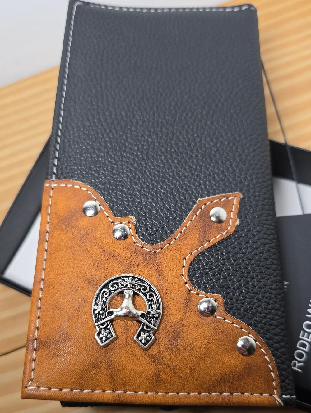 Rodeo Wallet Ridge Mountain Vegan Leather Black & Brown Silver NWT